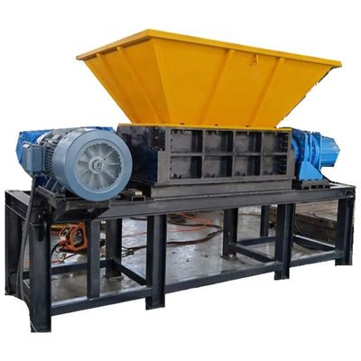 Tự động điều khiển Rotary Cutter Double Shaft Shredder cho cao su / ống
