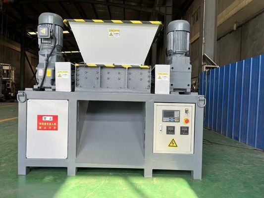500-10000kg/h Máy xé hai trục, Máy cắt lưỡi dao xoay cho vỏ / thùng PE