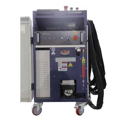 1-1000mm/s Pulse Laser Cleaner Rust Removal 2000w Máy làm sạch laser cầm tay