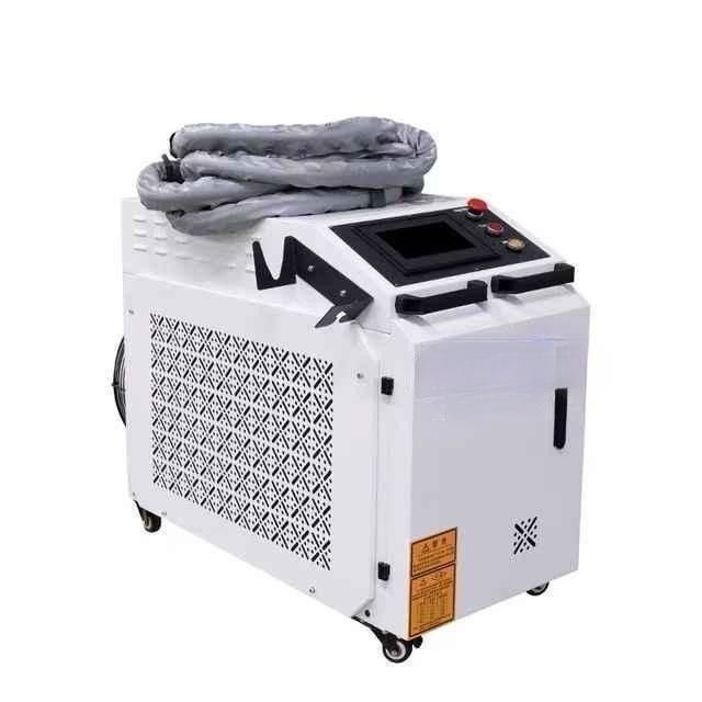 Máy làm sạch laser sợi di động 2000W cho lớp phủ sơn rỉ sét loại bỏ bụi dầu sơn